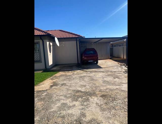 3 BEDROOM PROPERTY TO RENT IN CRYSTAL PARK